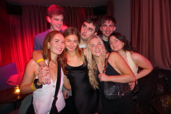 Barcelona Rooftop Party + Bar crawl with VIP Club Entry