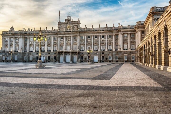 Madrid Discover Habsburg History, Royalty & Legends Tour