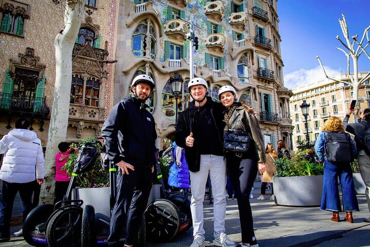 Gran Gaudi - 3H Segway tour