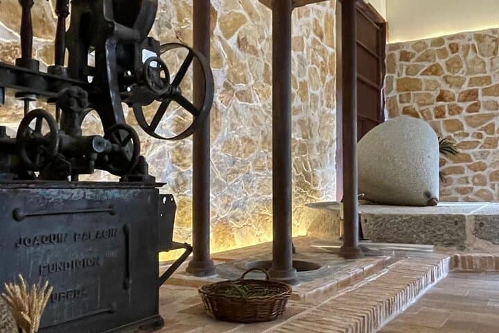TRADITIONAL ALMAZARA MUSEUM