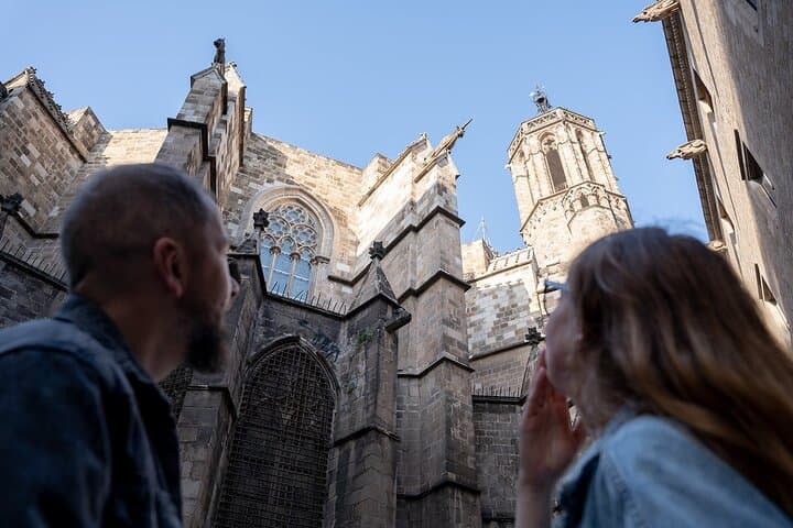 Barcelona Gothic Quarter Self-Guided Tour: Hidden Skull Route
