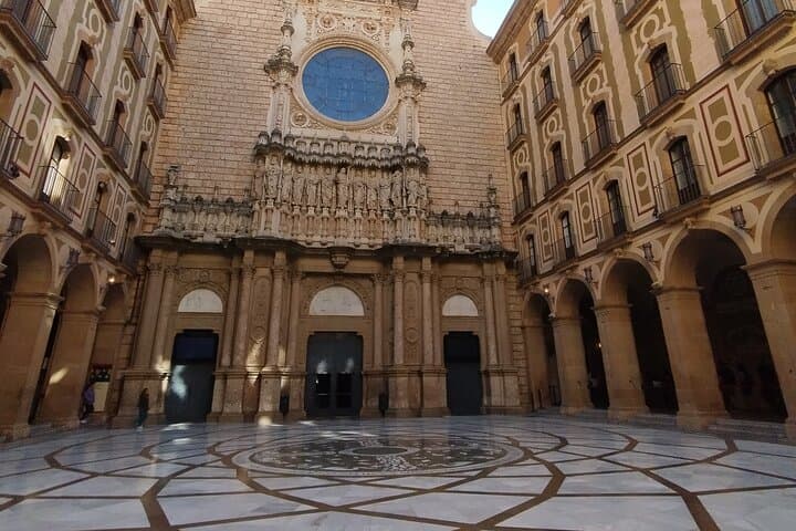Montserrat Atrium