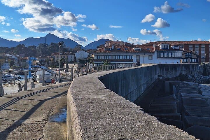 Tour Llanes and Ethnographic Museum of Eastern Asturias