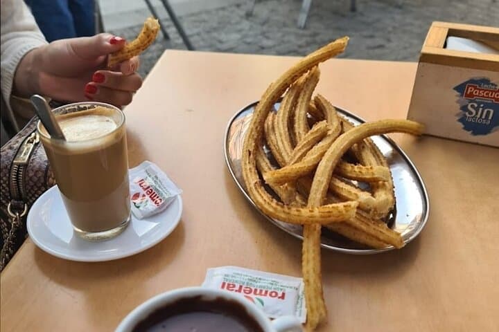 Spanish Cooking Class with Market Visit and Churros