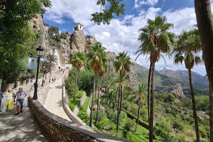 Guadalest Castle Tour from Alicante and Benidorm