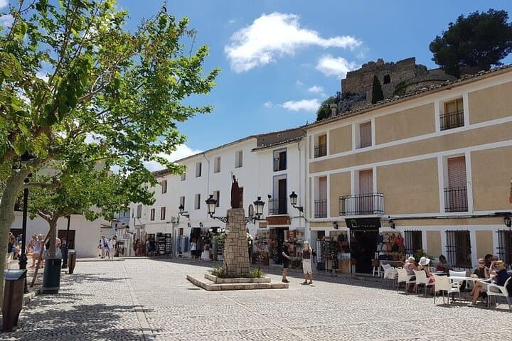 Guadalest Castle Tour from Alicante and Benidorm