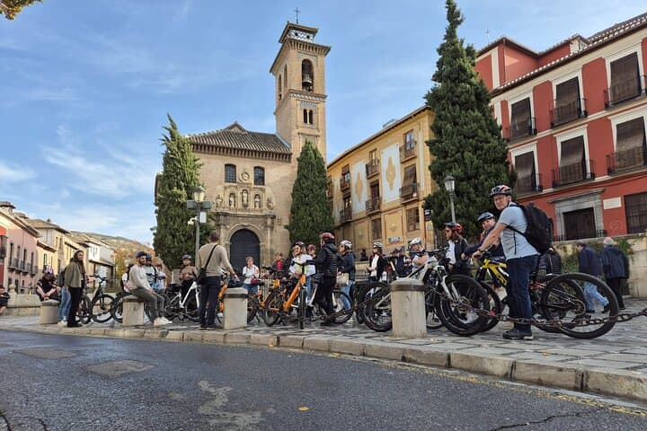 Discover Granada - Ebike 3H