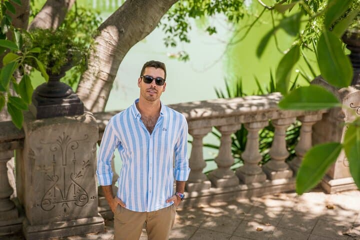 Barcelona: Private Photoshoot in Ciutadella Park with Ami