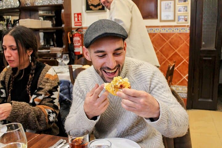 Madrid Tapas, Wine and History Tour