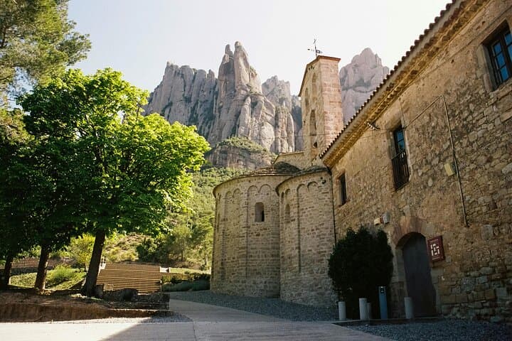 Montserrat, Girona & Costa Brava 12 Hour Day Trip from Barcelona