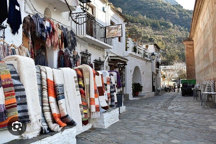 Tour to the villages of the Alpujarra from the center of Granada