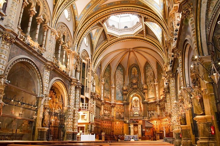 Montserrat Monastery and Hiking Private Tour from Barcelona
