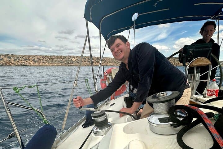 Private All-Inclusive Full Day Sailing Tour in Palma de Mallorca