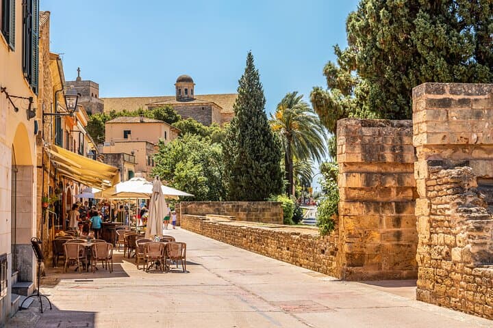 Alcudia old town (Sundays)