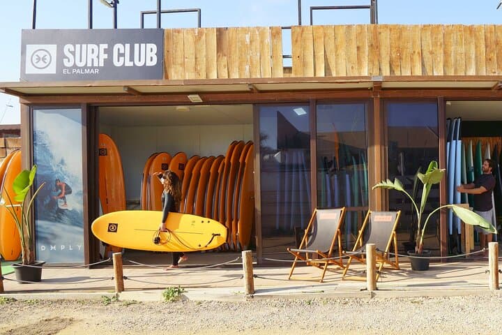 Surf Lessons in El Palmar : All Levels, Small Groups