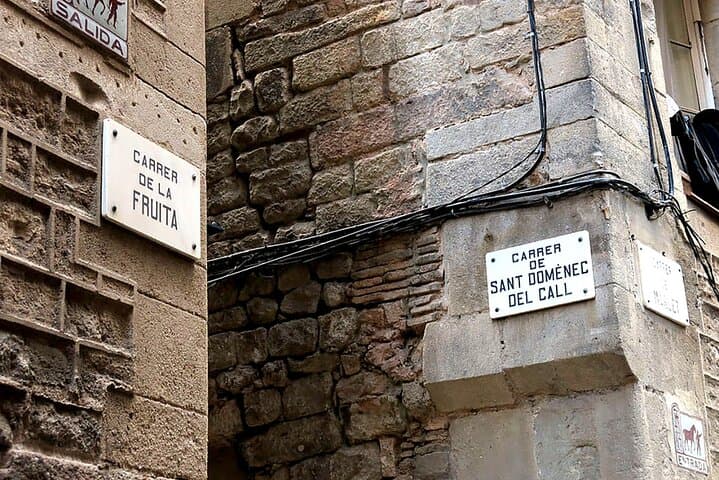 Barcelona Gothic Quarter History Tour