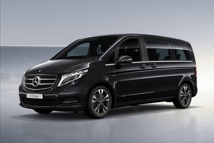 Private Transfer from the Airport to Barcelona City Centre