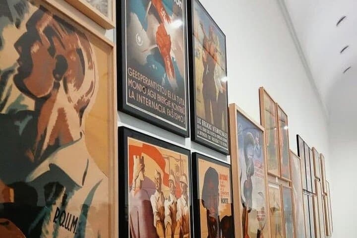 Reina Sofia Museum Private Guided Tour & Ticket Entry in Madrid