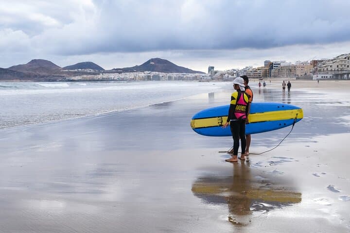 Surfing Course at Las Canteras Beach