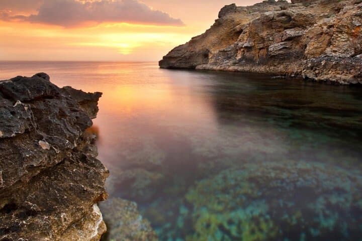 Costa Brava Luxury Tour Boat and Lunch from Barcelona
