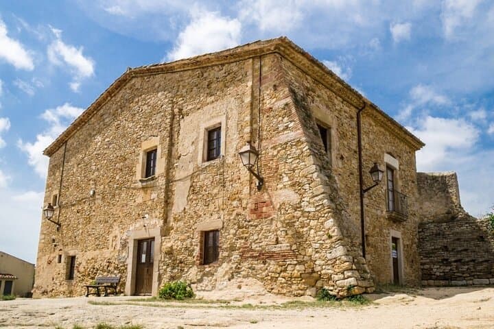 Costa Brava Luxury Tour and Lunch from Barcelona