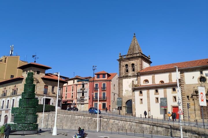 Gijon Cultural City Tour Experience from Oviedo -small groups