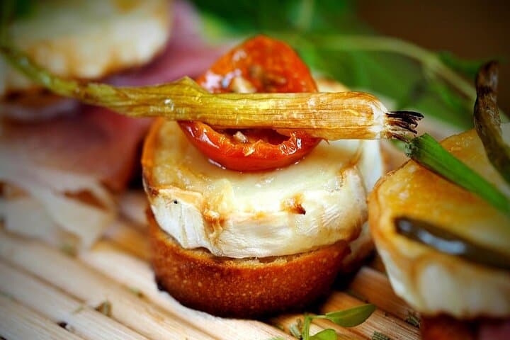 pintxo quesoy asparrago