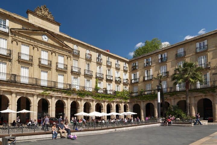 Bilbao Exclusive Private Walking Tour