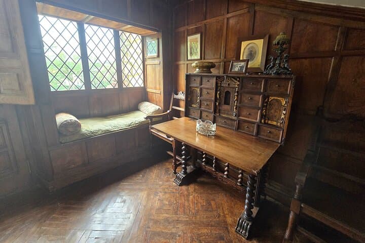 Private tour of the Duque de Almodóvar Mansion in Comillas