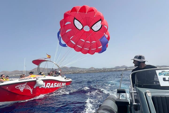 Parasailing Lanzarote