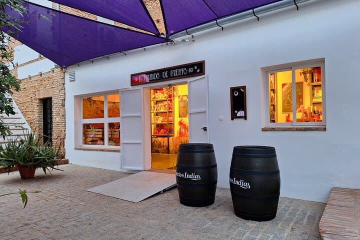 Shop Office Distillery GIN Puerto de Indias