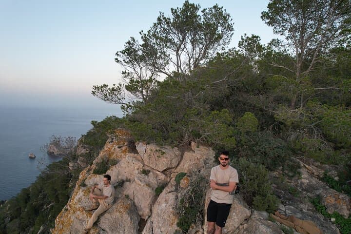 Hiking guide tours in Ibiza - Explore stunning views with us! IHL