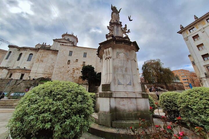 Guided tour of Santander Cathedral