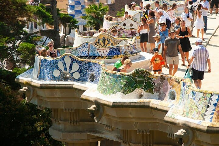 Special Gaudis Sagrada Familia and Parc Güell Guided English Tour