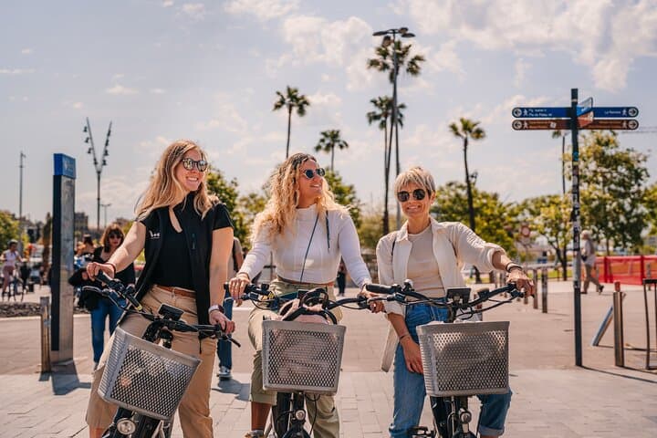Barcelona E-Bike, Cable Car & Boat
