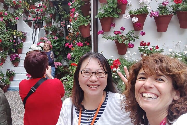 Guided Tour of the Cordoba Patio Competition
