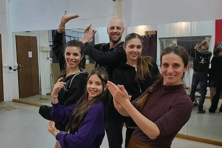 Learn to Dance Flamenco from Zero: Fun Beginners' Dance Class