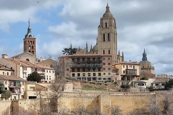 Half Day Segovia Private Tour by Minivan