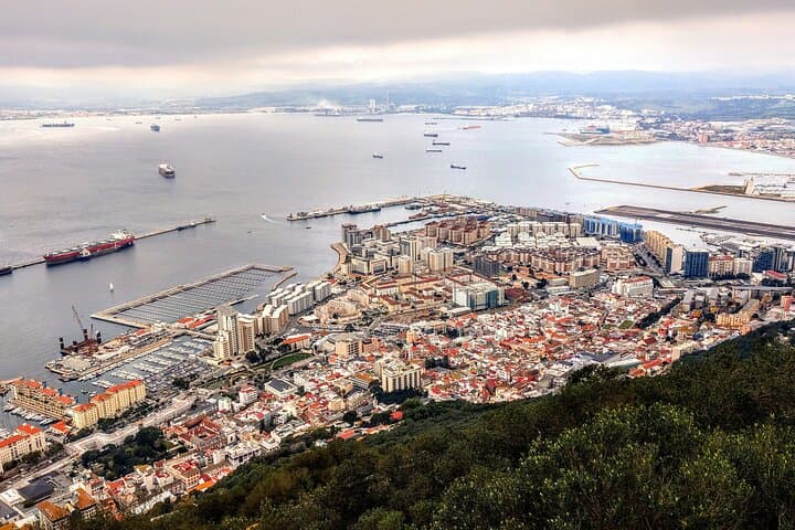 Private Gibraltar Tour from Malaga with Free Photography