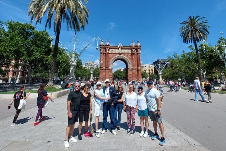 UnCommon Barcelona by Bike! Top Sights and Hidden Corners