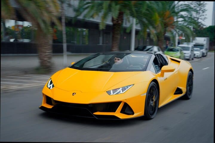 10 min Supercar Test Drive in Barcelona