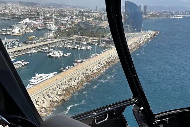 Supercar and Helicopter Experience in Barcelona