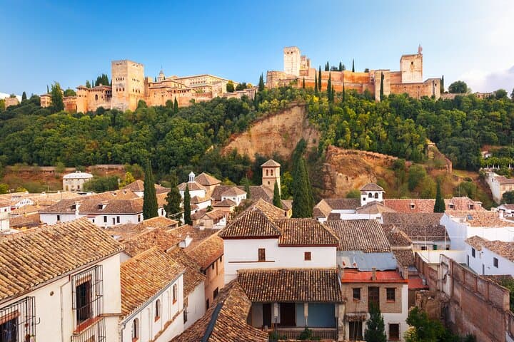 Granada Albayzín and Sacromonte from Estepona and Marbella