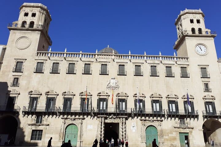 Private Walking Tour to Alicante