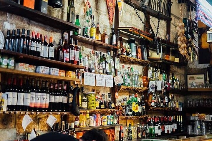 Barcelona Best Tapas and Wine Experience