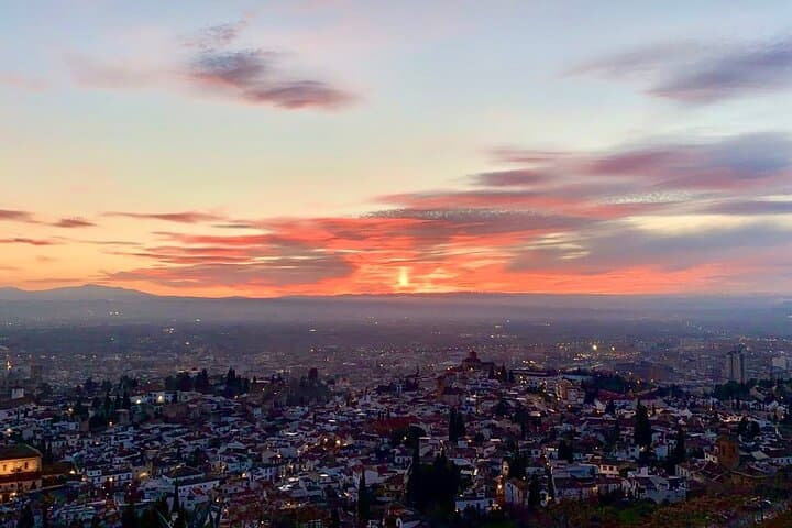 Barrio del Albaicín at sunset