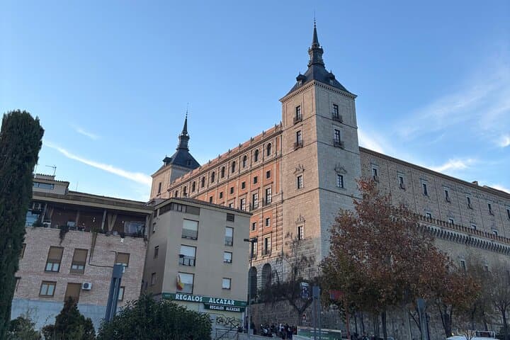 Toledo’s Highlights in English – Guided Tour & Cathedral Visit
