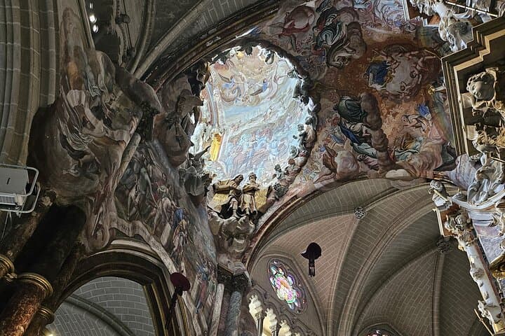 Toledo’s Highlights in English – Guided Tour & Cathedral Visit