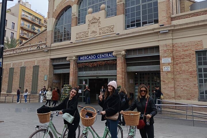 Alicante: Tour Guiado en Bicicleta Eléctrica (E-Bike)