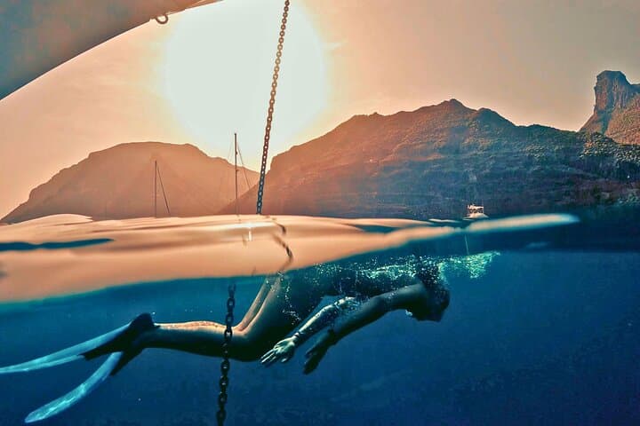 Private yacht in Papagayo Beaches with Gourmet or Premium menu